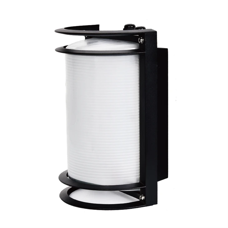 Lumières extérieures noires